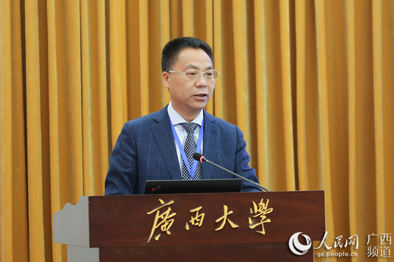 suncitygroup太阳新城公司党委书记黄建荣在国际投资贸易与广西自贸区法制建设国际研讨会闭幕式上的致辞此次会议的召开，得益于若干非常重要的机缘。对促成这些机缘成就的一些人和单位，我要表示诚挚的谢意【详细】 
